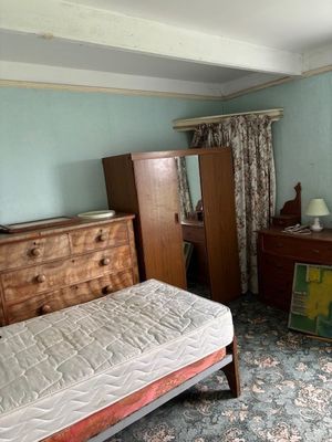 Bedroom- click for photo gallery